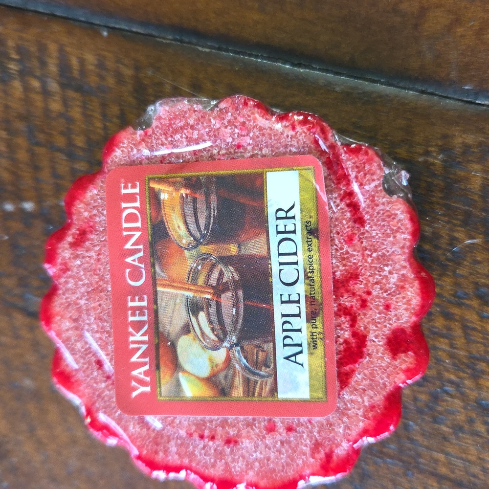 1 Yankee Candle Tarts APPLE CIDER NEW 0.8 oz each